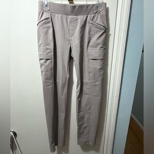 Eddie Bauer Women's Light Gray Capris